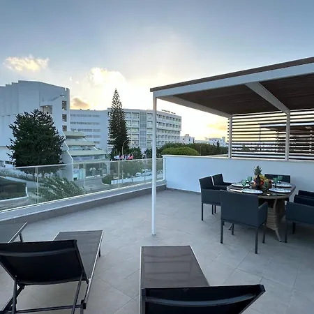 Modern Pearl Villa