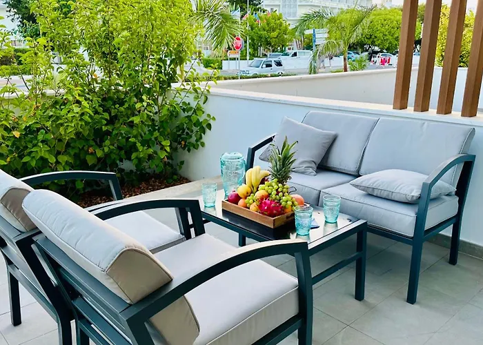 ヴィラ Modern Pearl パ フォス